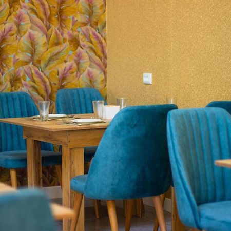 Rich Hotel Turkistan エクステリア 写真